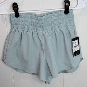 NWT Peloton Light Green/Grey High Rise Women's Athletic Shorts 3”